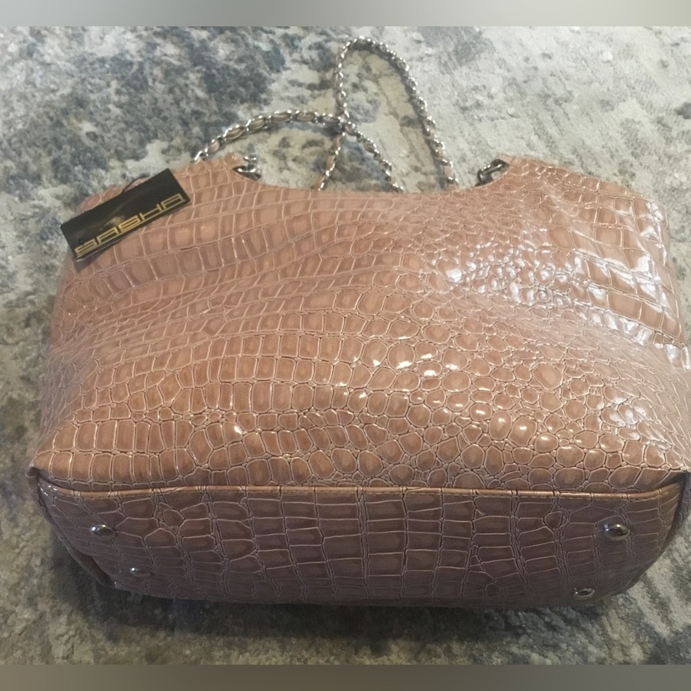 Ladies handbag 16”x9” light brown/tan by Sasha Handbags INC NY